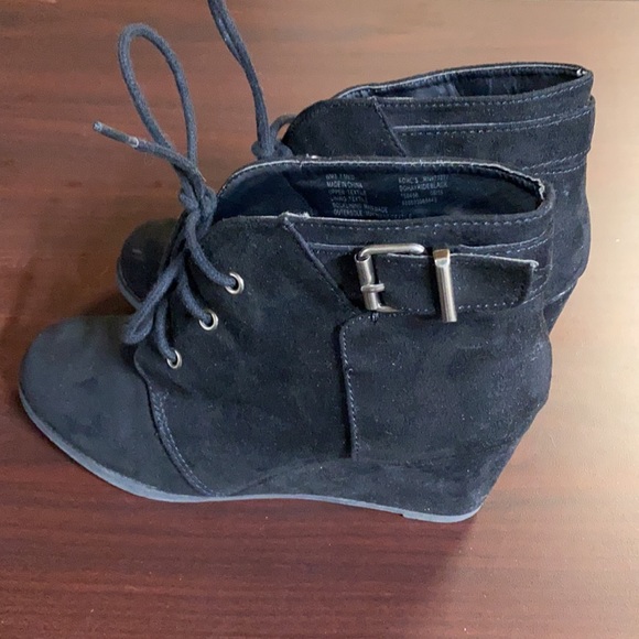 So wedge booties - Picture 3 of 8